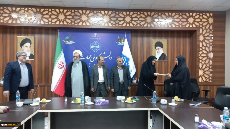 برگزاری مراسم گرامیداشت هفته آموزش و نکوداشت مقام استاد در دانشگاه ملی مهارت واحد استانی قم 14
