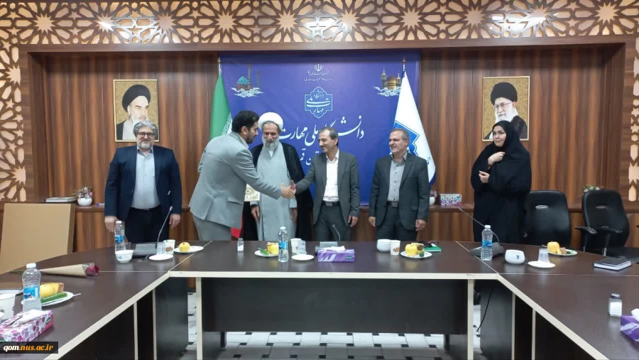 برگزاری مراسم گرامیداشت هفته آموزش و نکوداشت مقام استاد در دانشگاه ملی مهارت واحد استانی قم 25