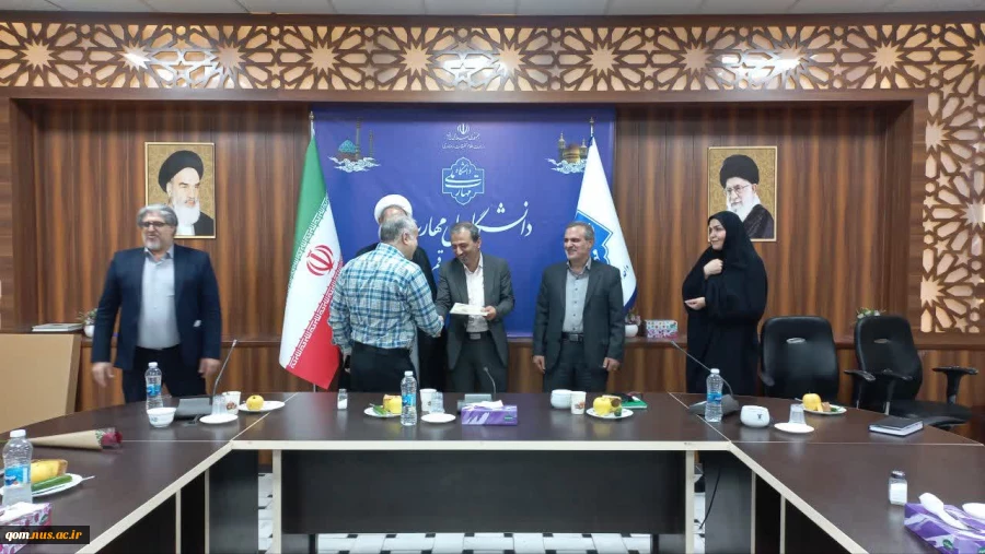 برگزاری مراسم گرامیداشت هفته آموزش و نکوداشت مقام استاد در دانشگاه ملی مهارت واحد استانی قم 27