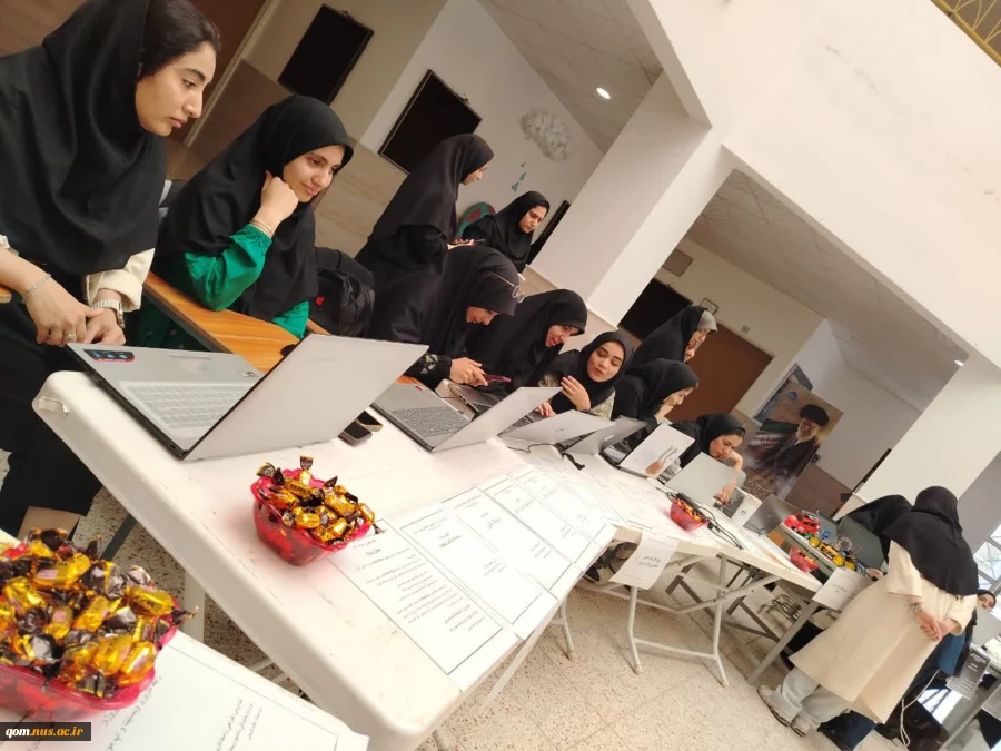 برگزاری اولین نمایشگاه پروژه های دانشجویی رشته کامپیوتر ، دانشگاه ملی مهارت واحد استانی قم- مرکز دختران 3
